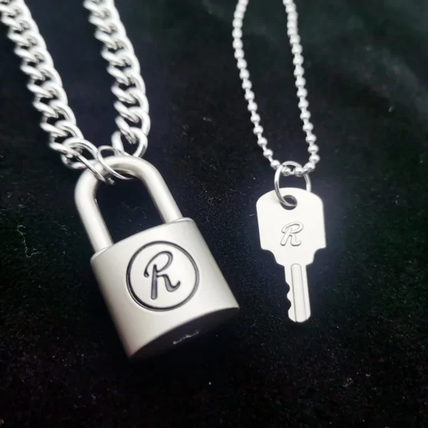 Anime NANA Necklace Oosaki Nana Honjo Ren Key R Lock Unisex Punk Pendant Cosplay Vintage Matte Choker Jewelry Accessories Gift - Image 4